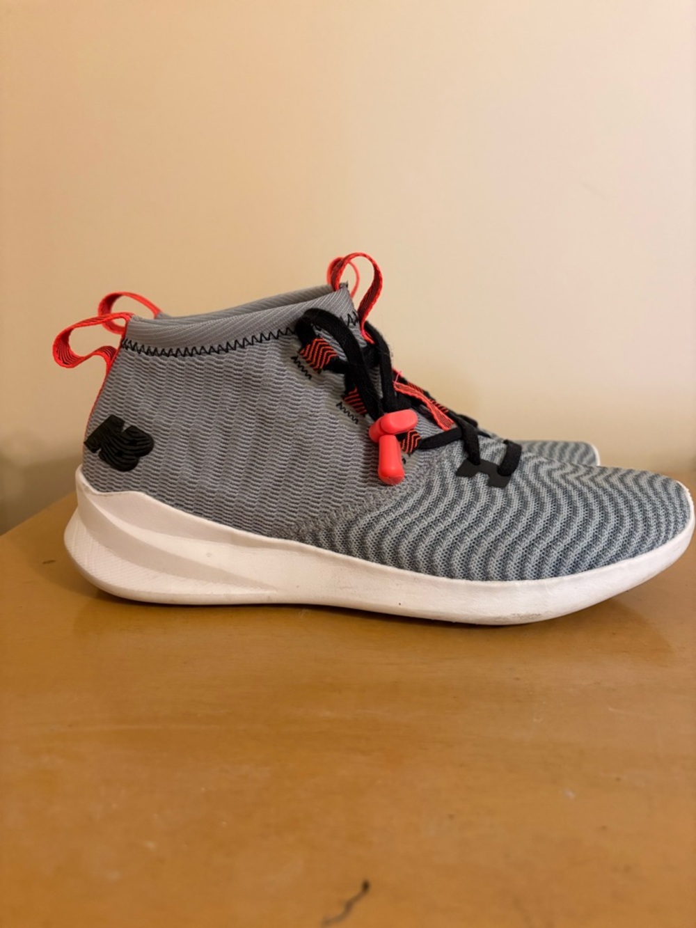 New Balance Gray and Cherry Red Knit Women’s High-Top Training Shoes